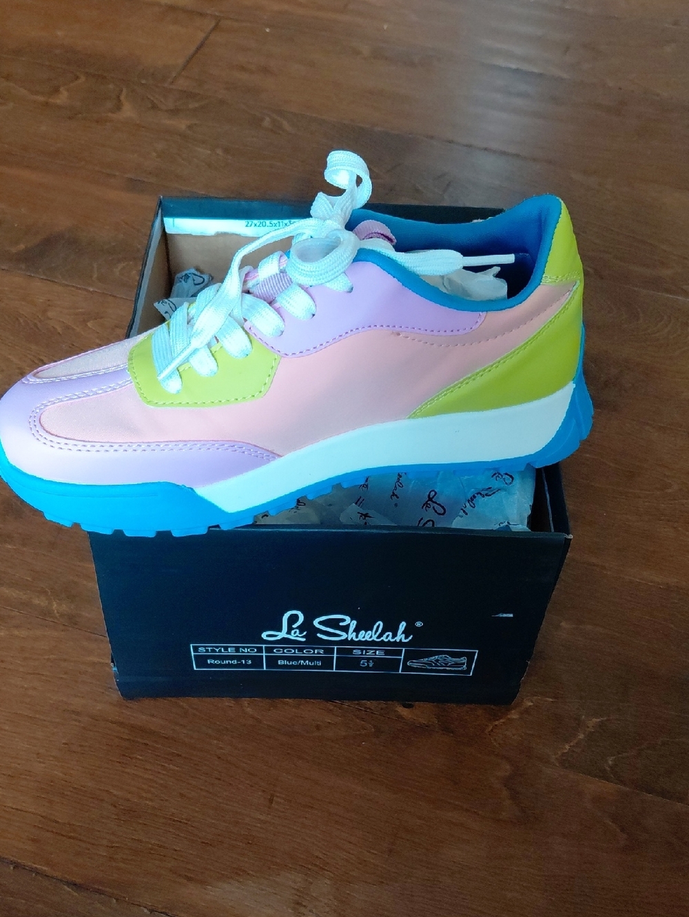 *Run Big* Pastel Color Sneakers